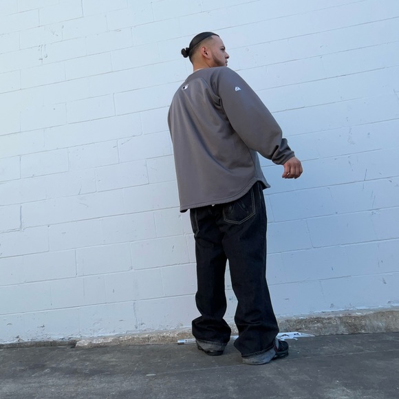 Meet your Posher, Rolando - Picture 1 of 2